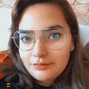 Profesora titulada en Diseño de moda, con más de 5 años de experiencia, ofrece clases de diseño asistido por ordenador para el manejo de programas como adobe illustrator, adobe Photoshop y adobe InDesing, para estudiantes de diseño de moda o diseño gráfic